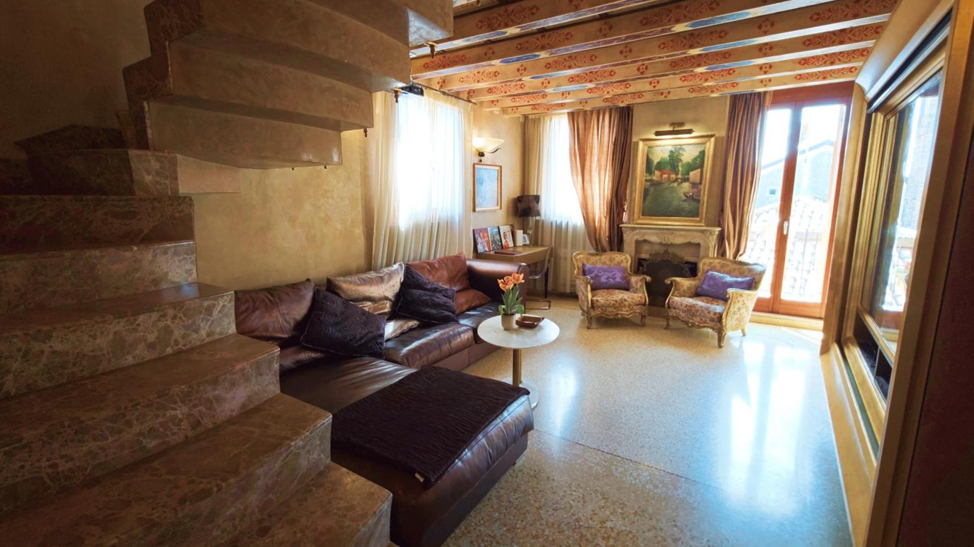 Opera Luxury Apartment Verona Exterior photo